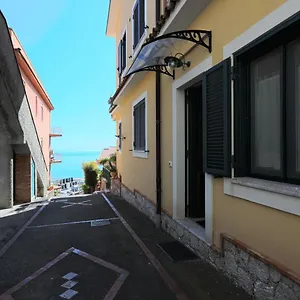 Appartamento Accogliente Vicino Al Centro Storico Con Posto Auto, Taormina